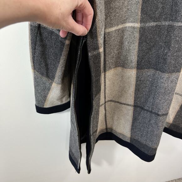 Club Monaco Women's Italian Wool Coat Size M Plaid Preppy Academiacore Timeless - Picture 7 of 10